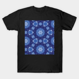 Mandala ornament - dark blue T-Shirt